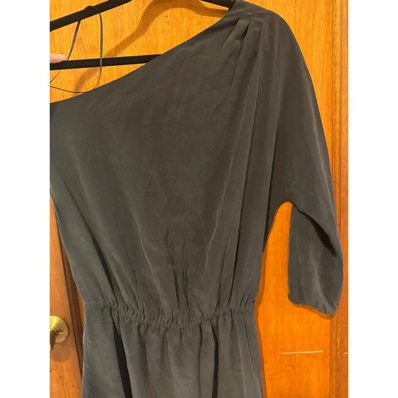Joie dress Ashton Medium one shoulder black silk short